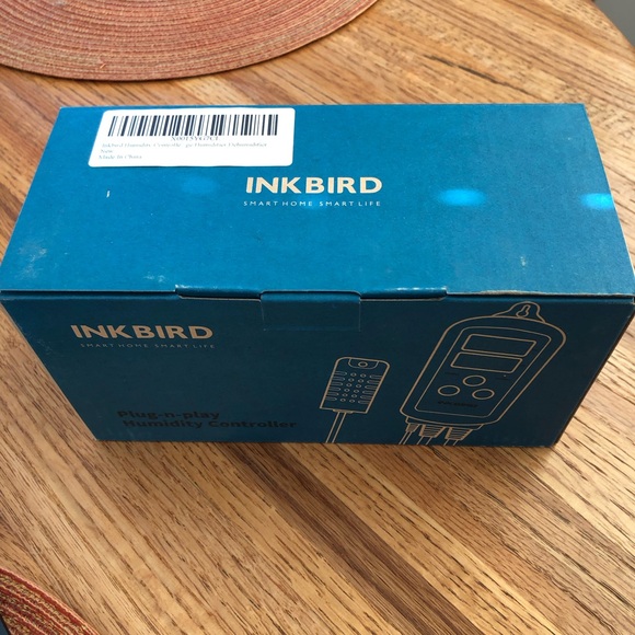 Inkbird humidity controller - Picture 1 of 2